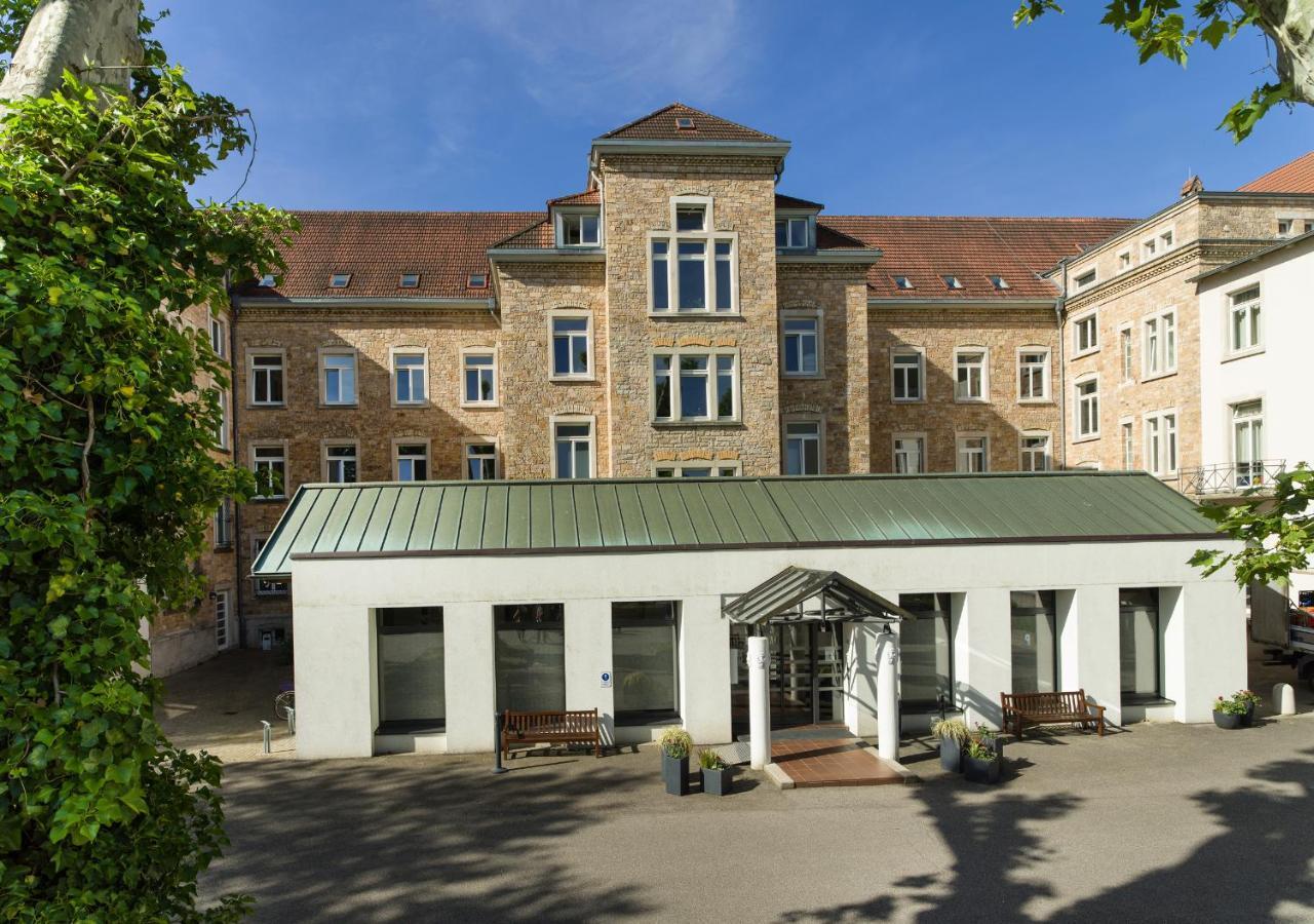 Bildungshaus St. Bernhard - Wohnen Und Tagen Hotel Rastatt Exterior photo